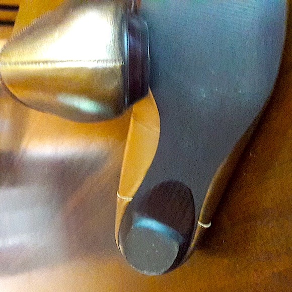 Simply Vera Cheerful Gold Flats S8 - Picture 4 of 6